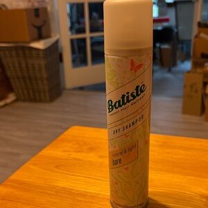 Batiste Dry Shampoo - Bare Natural & Light